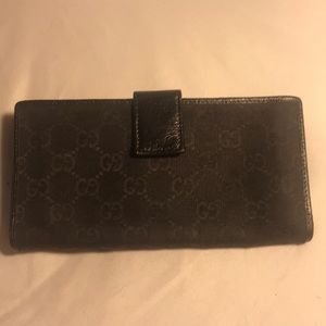 Gucci wallet!